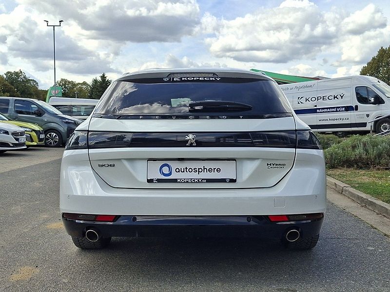 Peugeot 508 SW GT PACK HY 225k e-EAT8 - fotka 9 z 31