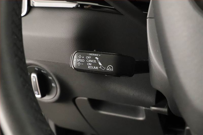 Škoda Karoq (2018) Style 1.5 TSI - fotka 15 z 17