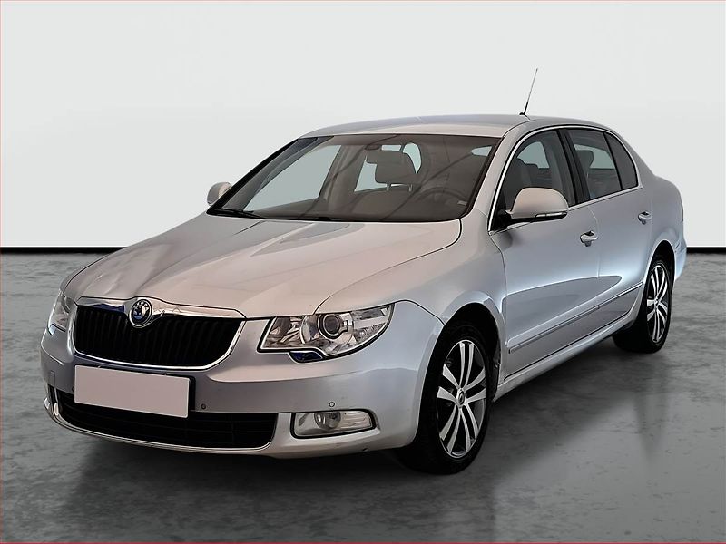 Škoda Superb (2008) Elegance 1.8 TSI, po STK - fotka 2 z 17