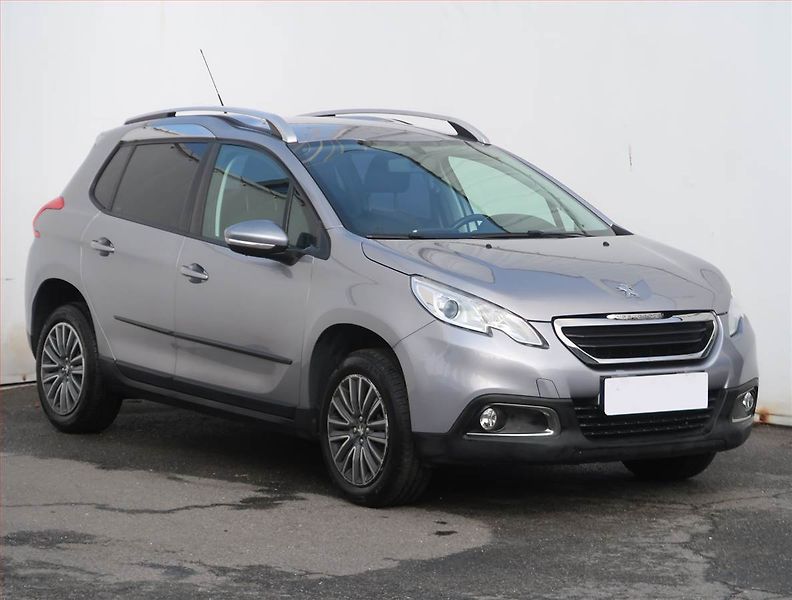 Peugeot 2008 (2016) 1.2 PureTech, Serv.kniha - fotografie inzerátu
