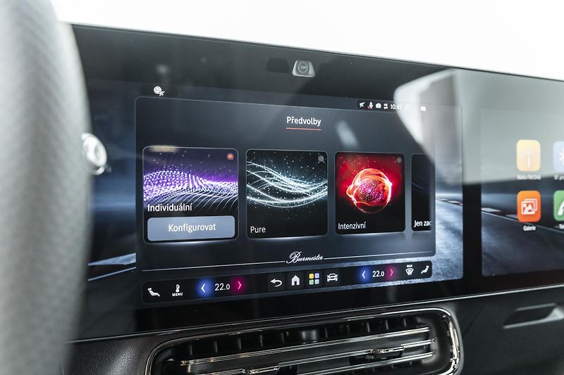 Mercedes-Benz CLA 220 AMG*4MATI*Superscreen*Pano - fotka 26 z 38