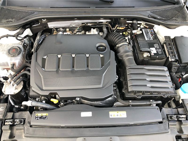 Volkswagen Arteon SB R-Line 2,0 TDI 7DSG 4MOT - fotka 30 z 30