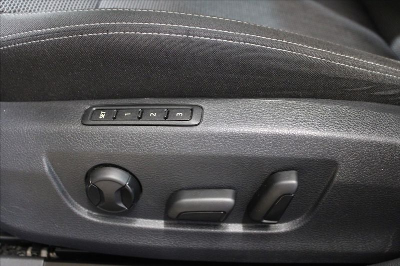 Škoda Superb 1,4 IV 115KW Style DSG - fotka 35 z 37