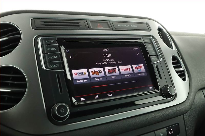 Volkswagen Tiguan (2016) 1.4 TSI, Automat, Serv.kniha - fotka 12 z 17
