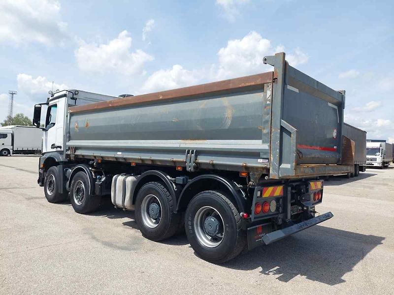 Mercedes-Benz Ostatní Arocs 3551 KH Kipper 2x Bordma - fotka 10 z 101