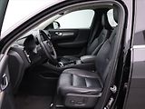 Volvo XC40 2,0 D3 110kW Aut. Inscription - náhled 11