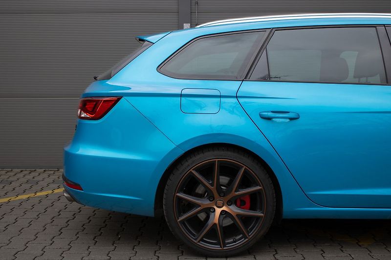 Seat Leon - fotka 6 z 39