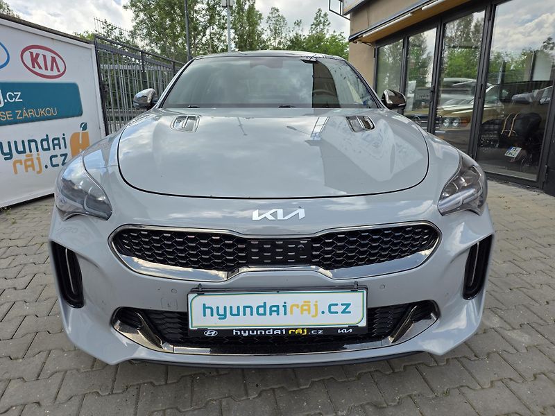 Kia Stinger 3.3-GT-4x4-V ZÁRUCE - fotka 3 z 12