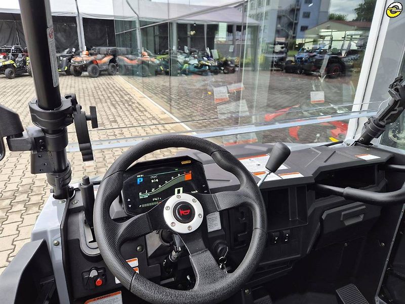 Linhai UTV 550 T-BOSS EFi EPS (2026) UTV 650 T-BOSS EFi EPS - fotka 25 z 25