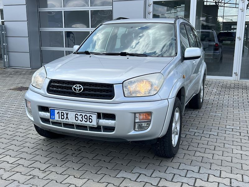 Toyota RAV4 (2001) - fotografie inzerátu