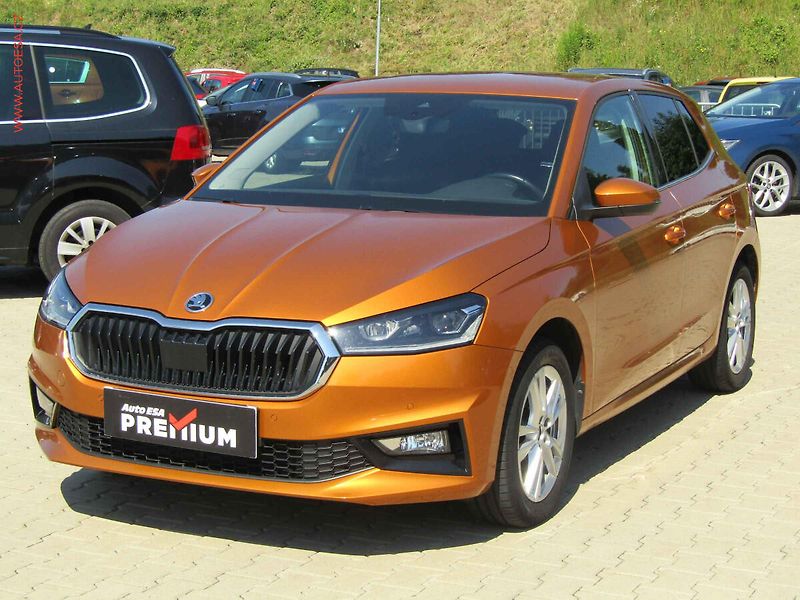 Škoda Fabia (2022) 1.0 TSi, 2.maj,ČR, servis - fotka 3 z 17