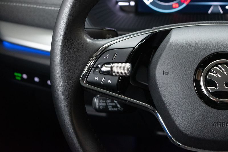 Škoda Octavia 1.5 TSI STYLE*ACC*DPH*ČR 1.MAJ - fotka 17 z 38