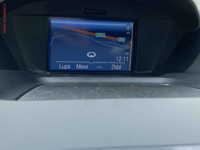 Ford Kuga (2014) 2.0 TDCi 4x4, Titanium - fotka 17 z 18