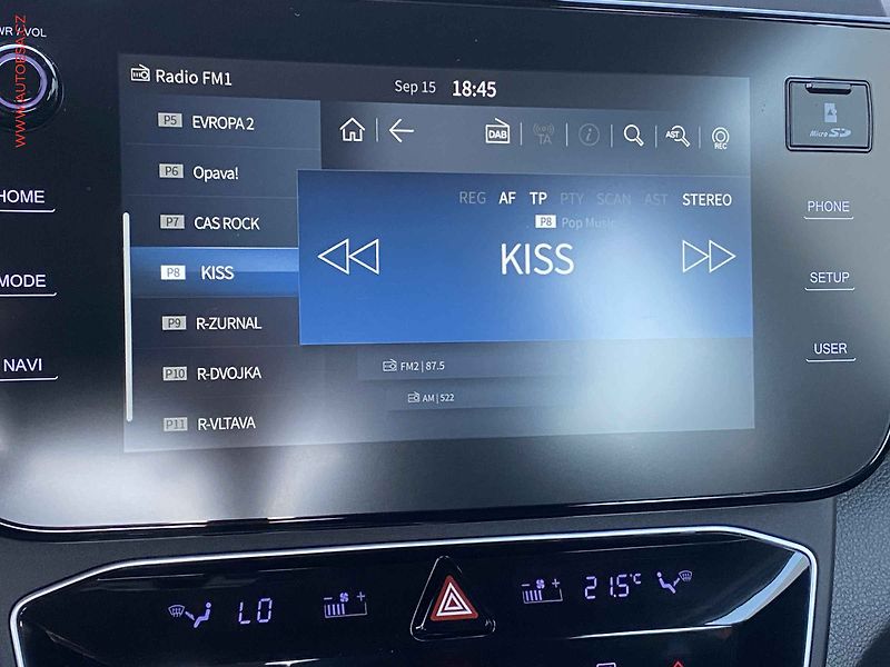 SsangYong Tivoli (2025) 1.5T-GDi, ČR, Navi, AC - fotka 17 z 20