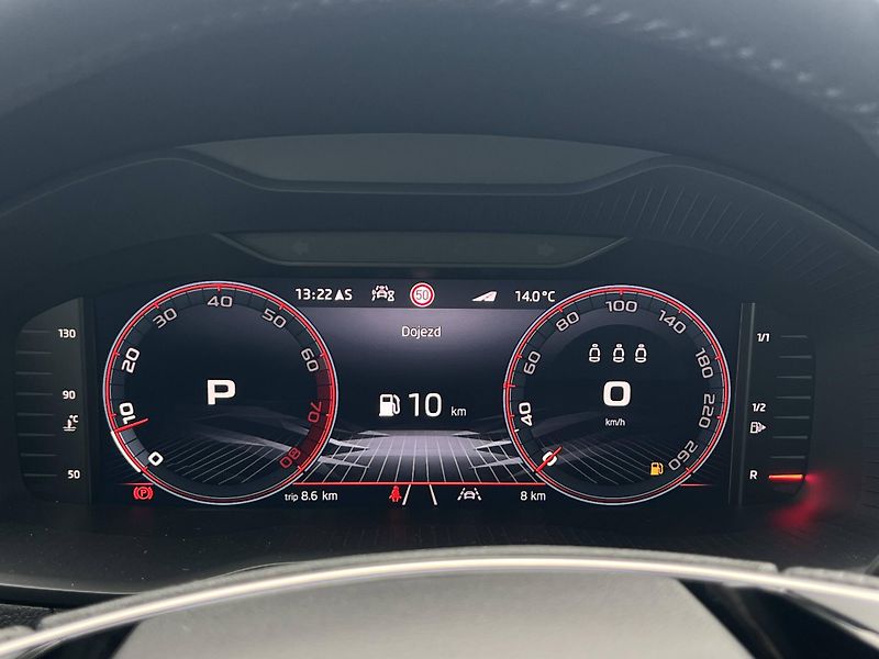 Škoda Karoq (2026) Sportline 7DSG 1,5TSI - fotka 9 z 24