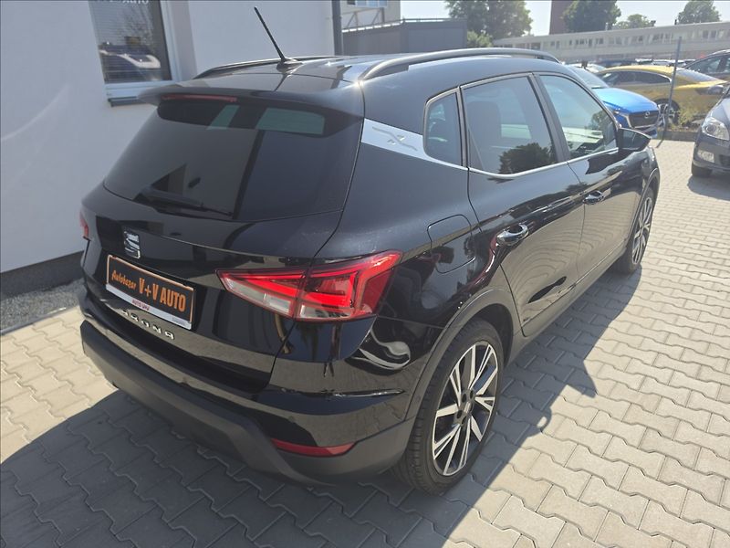 Seat Arona 1,0 TSi 85KW Style NAVI ALU - fotka 5 z 44