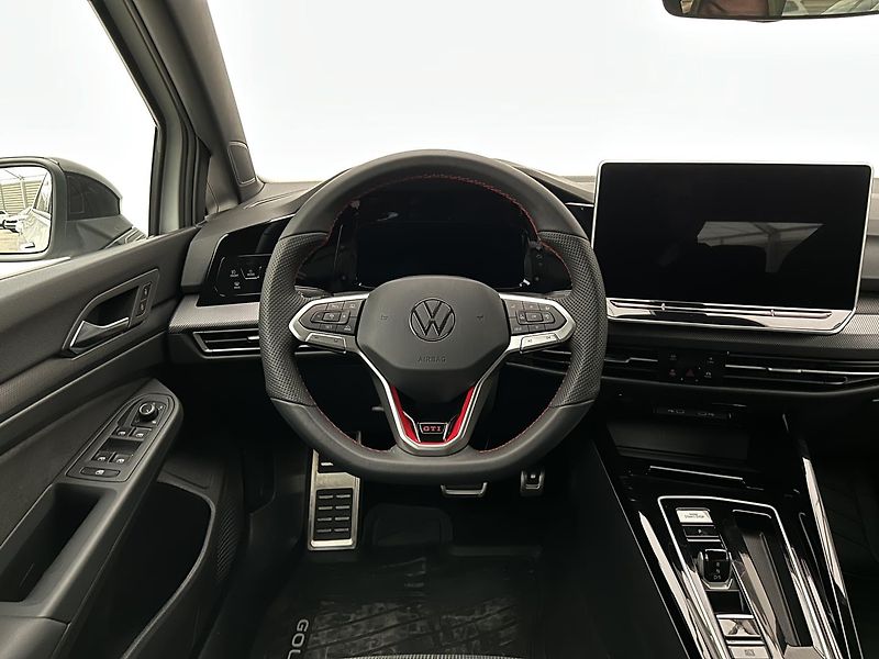 Volkswagen Golf 2.0 TSI GTI - fotka 30 z 31