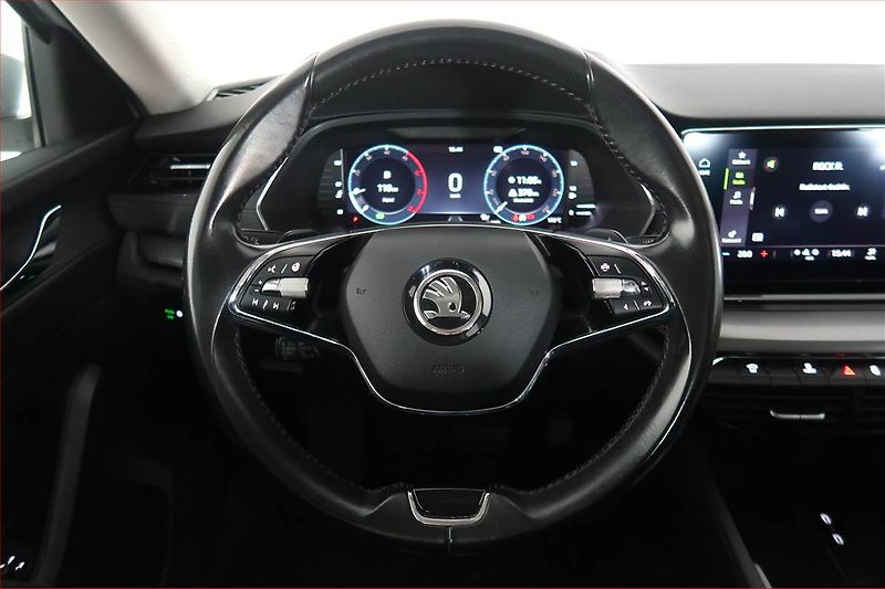 Škoda Octavia (2021) Ambition 2.0 TDI, Automat - fotka 16 z 21