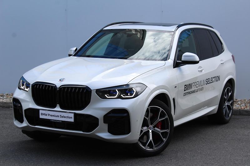 BMW X5 M50i - fotografie inzerátu
