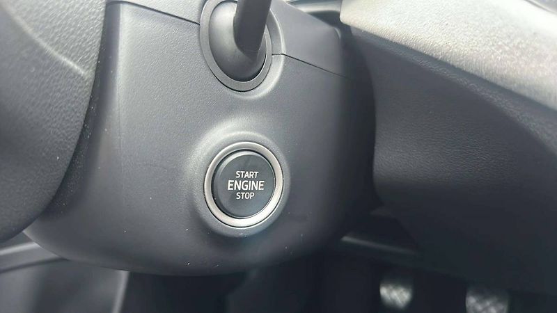 Škoda Scala Top Selection 1,0 TSI 85kW MT6 - fotka 20 z 26