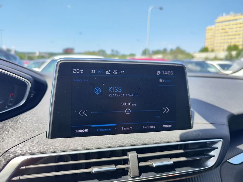 Peugeot 3008 1.6 HDI/88kW Active - fotka 16 z 32