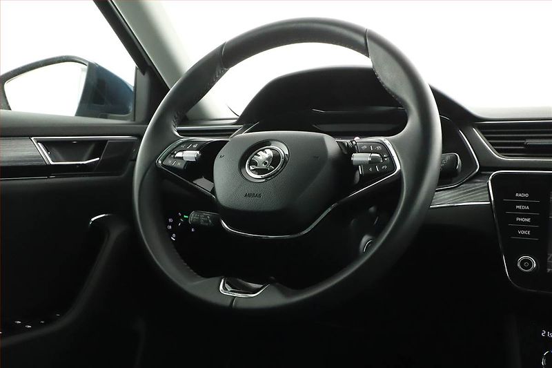 Škoda Superb (2024) 2.0 TDI - fotka 8 z 21