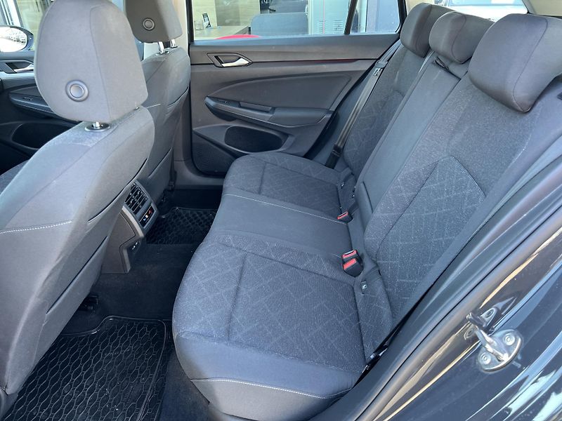 Volkswagen Golf 1.0TSi 81kw NAVI KOUPENO V ČR - fotka 28 z 46