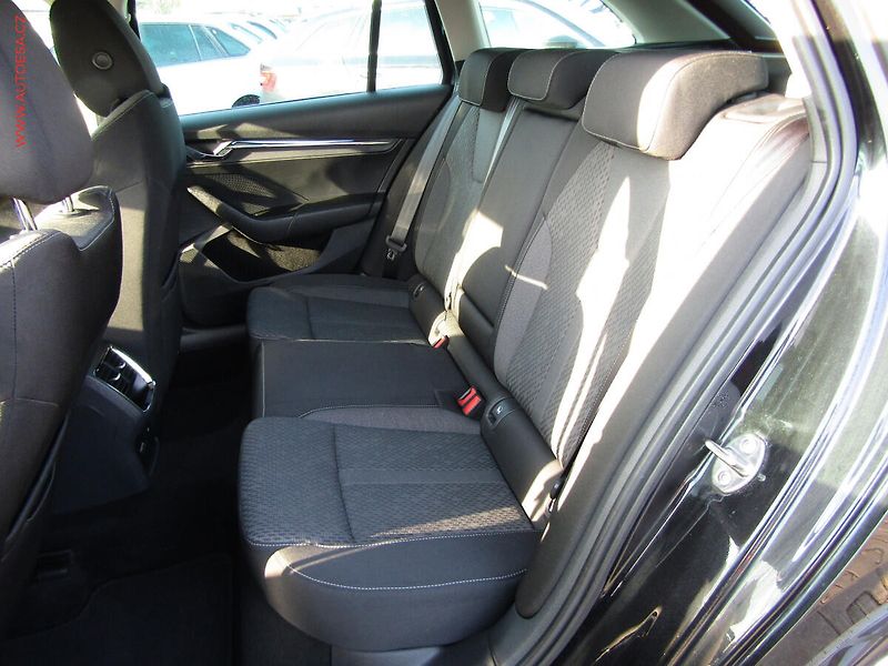 Škoda Octavia (2020) 2.0 TDi, 1.maj,ČR, Style - fotka 10 z 26