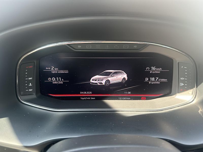 Seat Leon (2019) 1.5 TSI Virtual, ser.historie - fotka 30 z 36