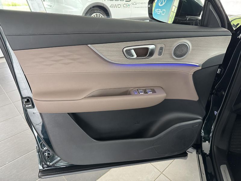 Chery Tiggo 8 (2026) 1,6T Unique FWD - fotka 10 z 57