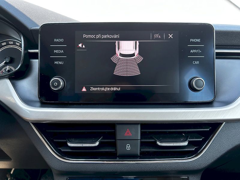 Škoda Kamiq (2021) 1.0 TSI 66kW Plyn (CNG) MP6 St - fotka 18 z 32