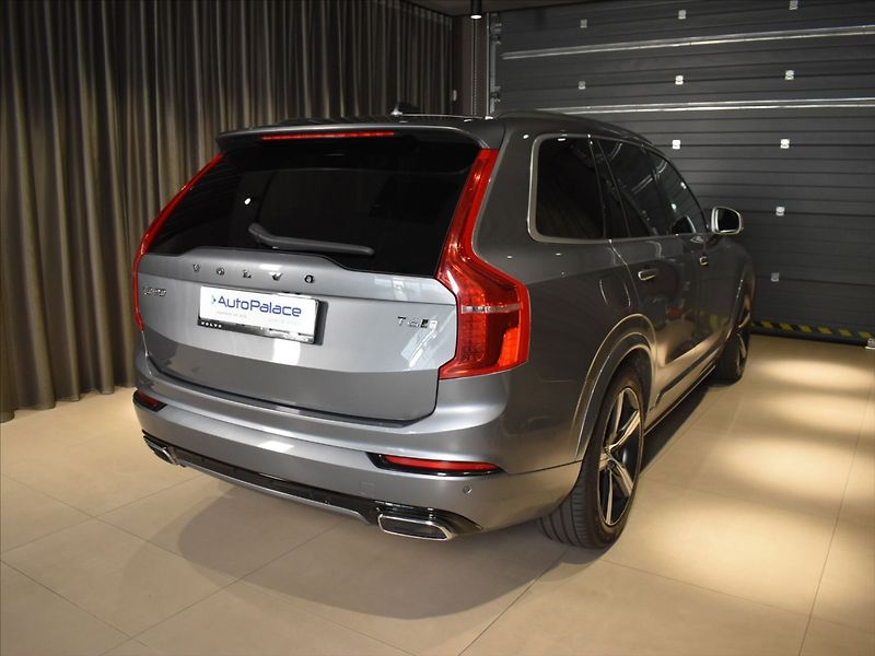 Volvo XC90 2,0 T6 AWD R-design Vzduch - fotka 4 z 26