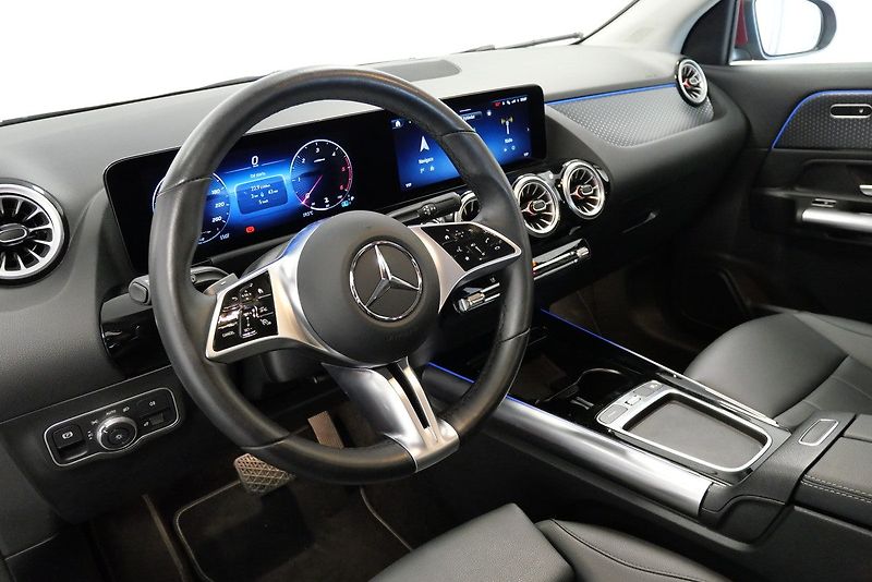 Mercedes-Benz GLA - fotka 14 z 26