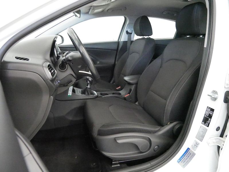 Hyundai i30 - fotka 11 z 25