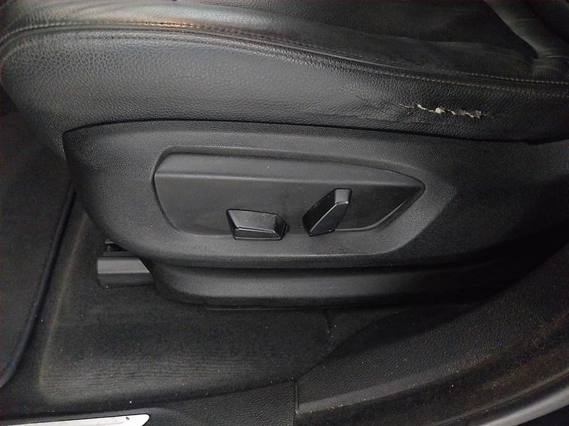 BMW X6 (2015) xDrive30d, 4X4, Automat - fotka 17 z 23