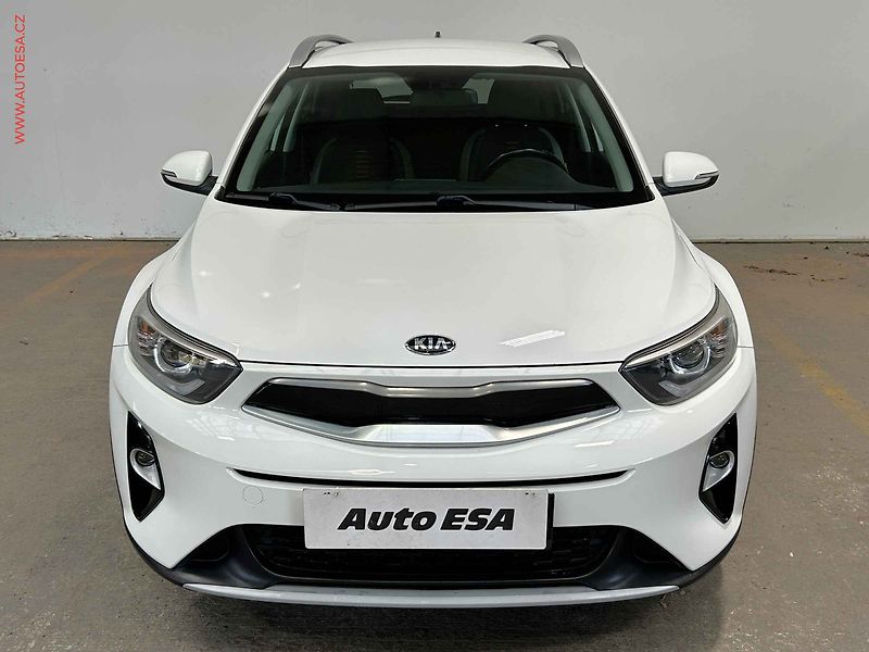 Kia Stonic (2019) 1.0 T-GDi, Exclusive, kamera - fotka 2 z 15