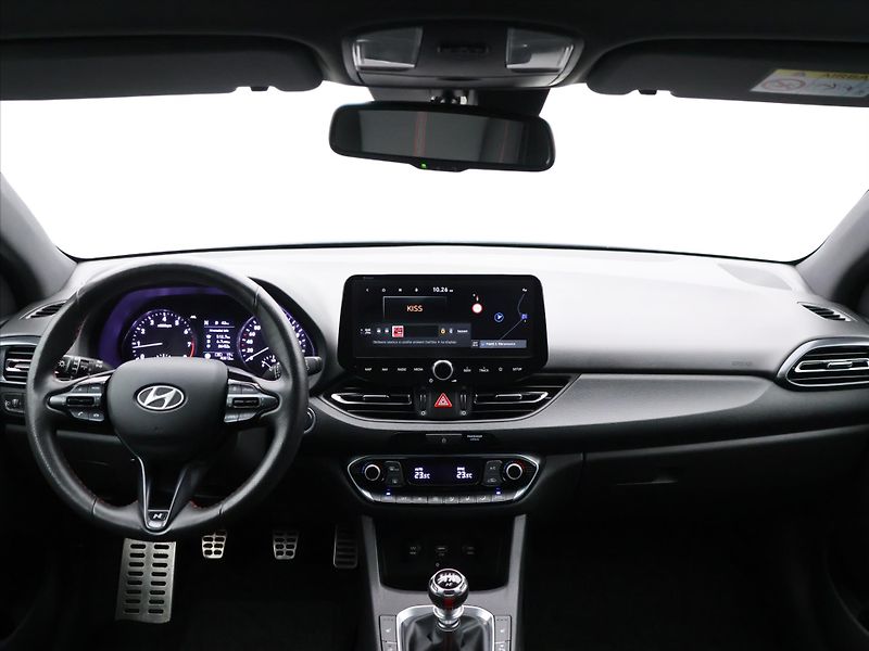 Hyundai i30 1,5 T-GDI N Line SmartKey CZ - fotka 24 z 31