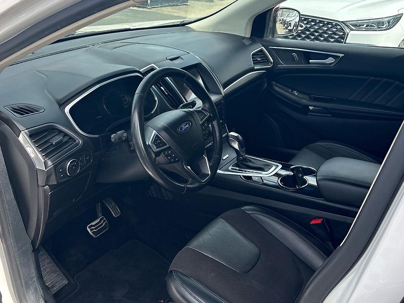 Ford Edge (2019) - fotka 6 z 19