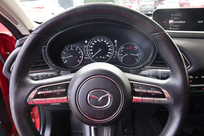 Mazda CX-30 (2021) 2,0 X186 AT AWD GT Plus, Bose - fotka 23 z 33