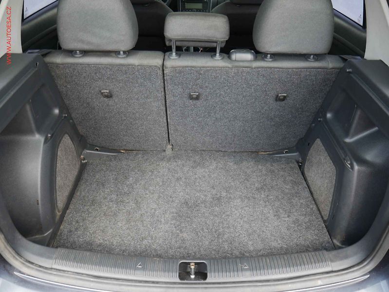 Škoda Fabia (2009) 1.2HTP, ČR, servis.kniha - fotka 7 z 14