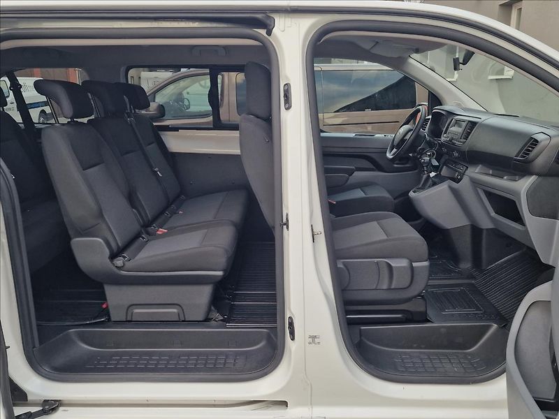 Toyota ProAce Verso 1.5 D-4D 8-míst,ČR,1.Majitel - fotka 15 z 46