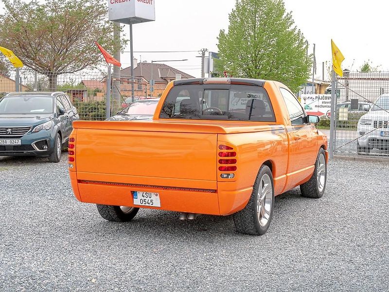 Dodge RAM (2004) 1500 Magnum Hemi GTX - fotka 6 z 44