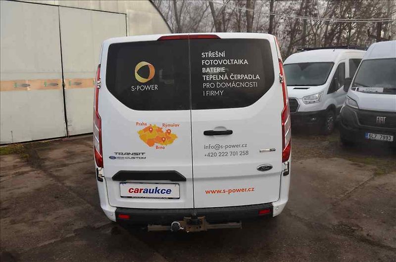 Ford Transit (2022) CUSTOM 2,0 D - fotka 5 z 19