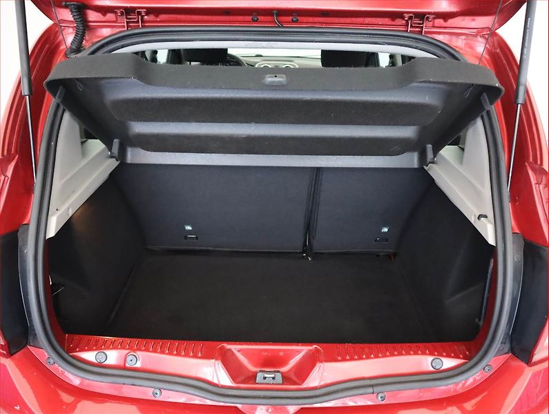 Dacia Sandero (2013) 1.2 16V, Serv.kniha, Tempomat - fotka 14 z 14