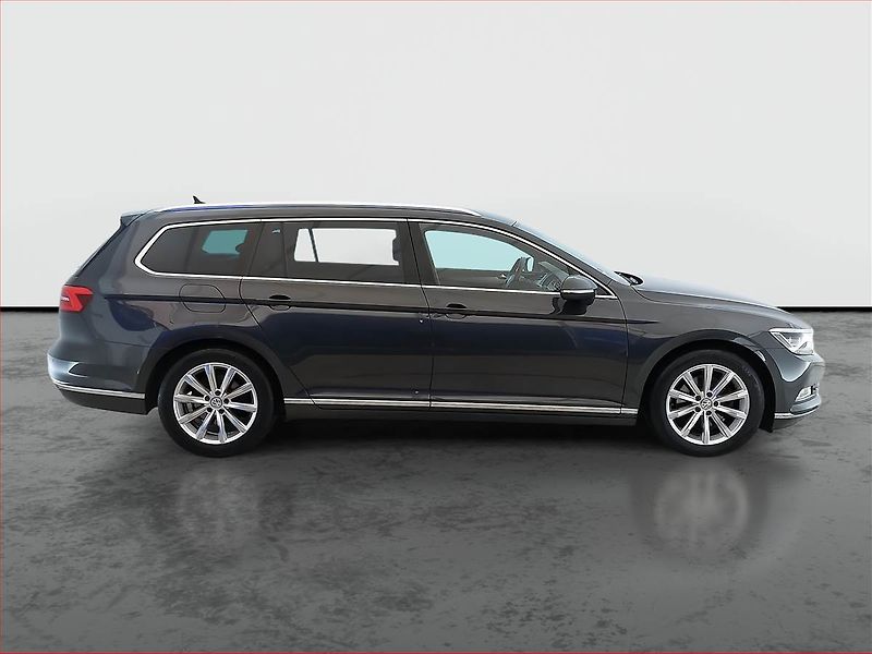 Volkswagen Passat (2018) 2.0 TDI, Automat, Kůže, Navi - fotka 6 z 19