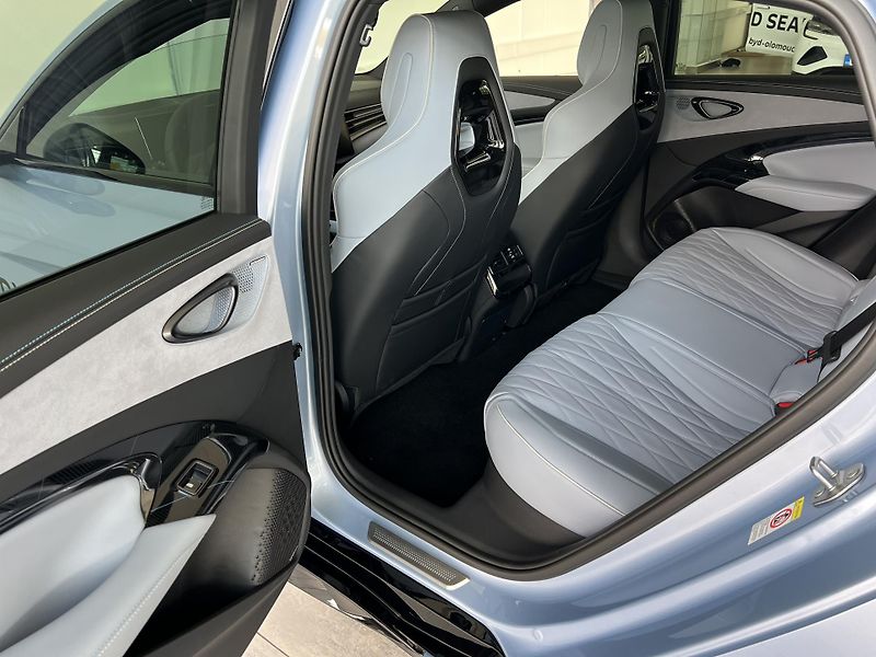 BYD Seal (2025) Excellence AWD - fotka 12 z 31