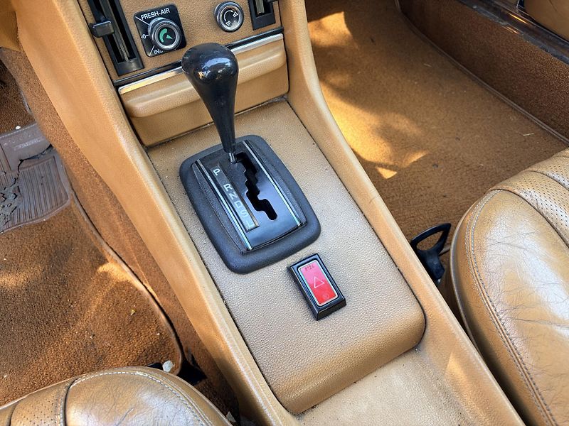 Mercedes-Benz Ostatní 450SLC V8 A/T - fotka 13 z 21