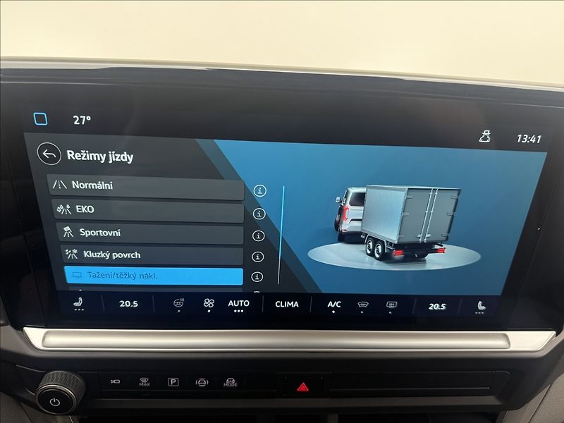 Volkswagen Caravelle 2,0 DSG 4X4 DPH LONG ZÁRUKA ČR - fotka 23 z 53