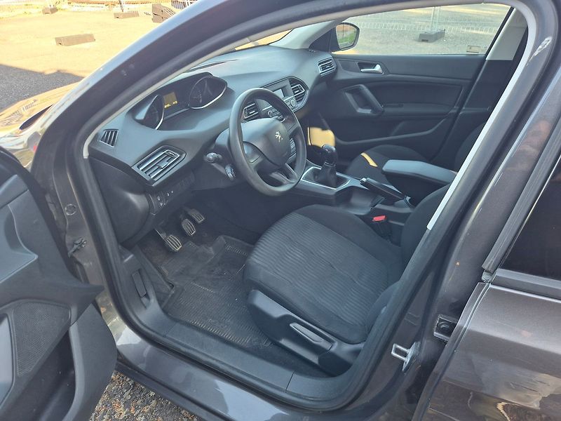 Peugeot 308 1.6HDi 73kw, tažné, ČR, 2.maji - fotka 9 z 22