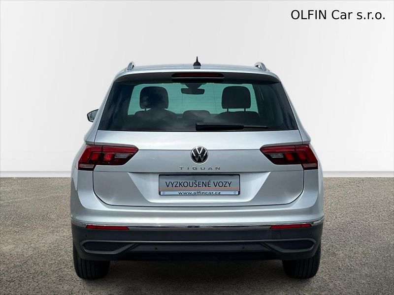 Volkswagen Tiguan 1,5 TSi 110kW 7DSG LIFE - fotka 8 z 28